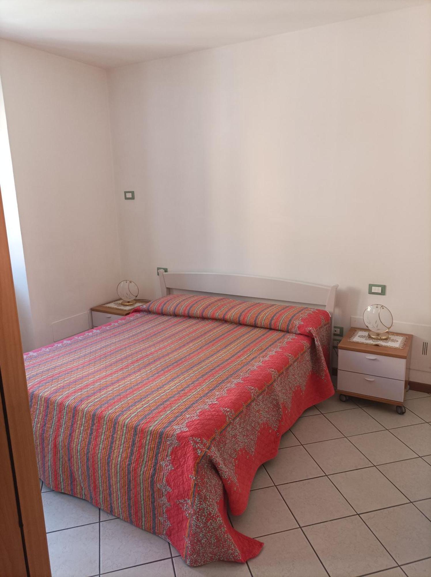 Casa Blu Jasmine Apartman Gargnano Kültér fotó